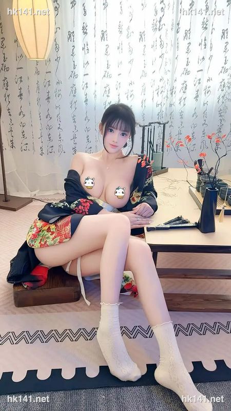 AQ- 蘇暖 ❤長腿靚女