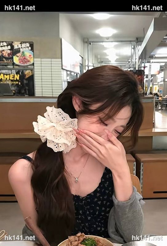 多汁小蜜桃