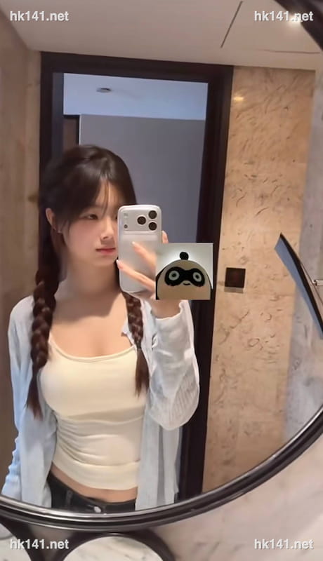 依依