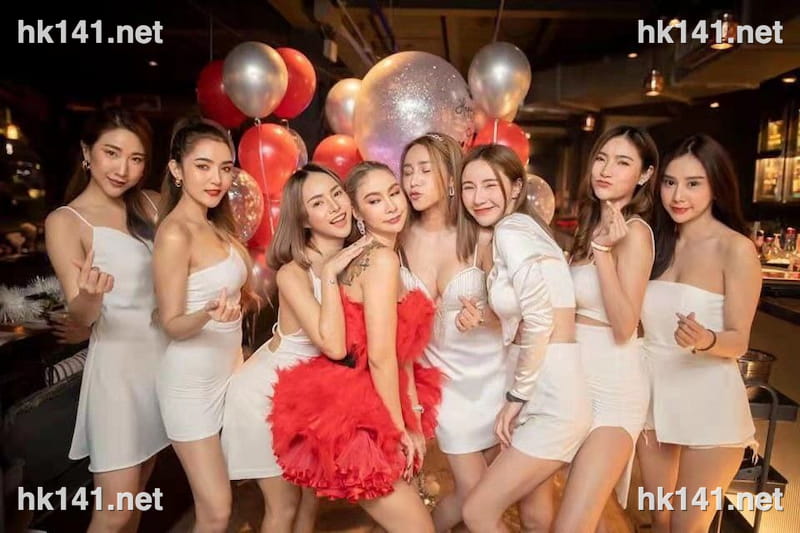 May May 工作室