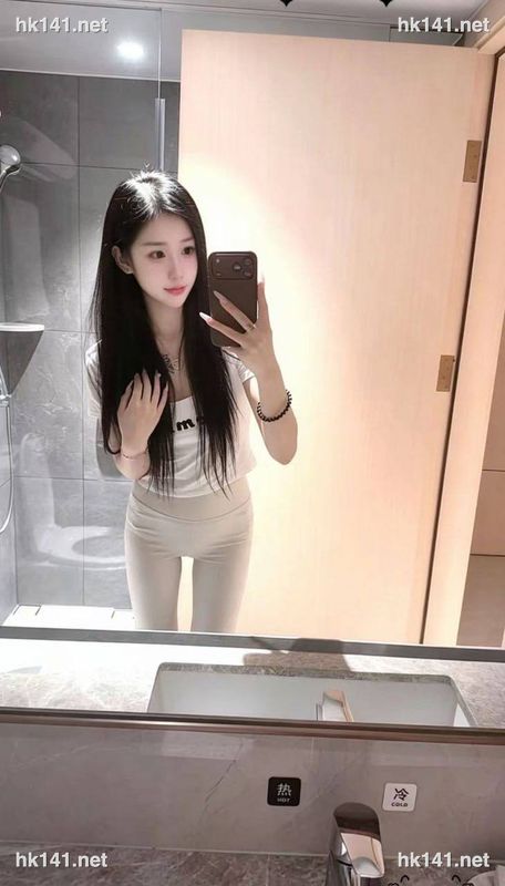 靚女1713